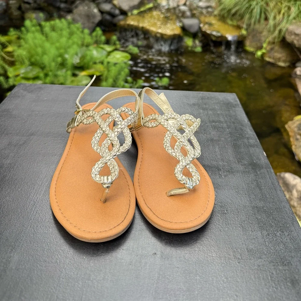 Girls Cat & Jack “Liddie” Sandal SZ 4